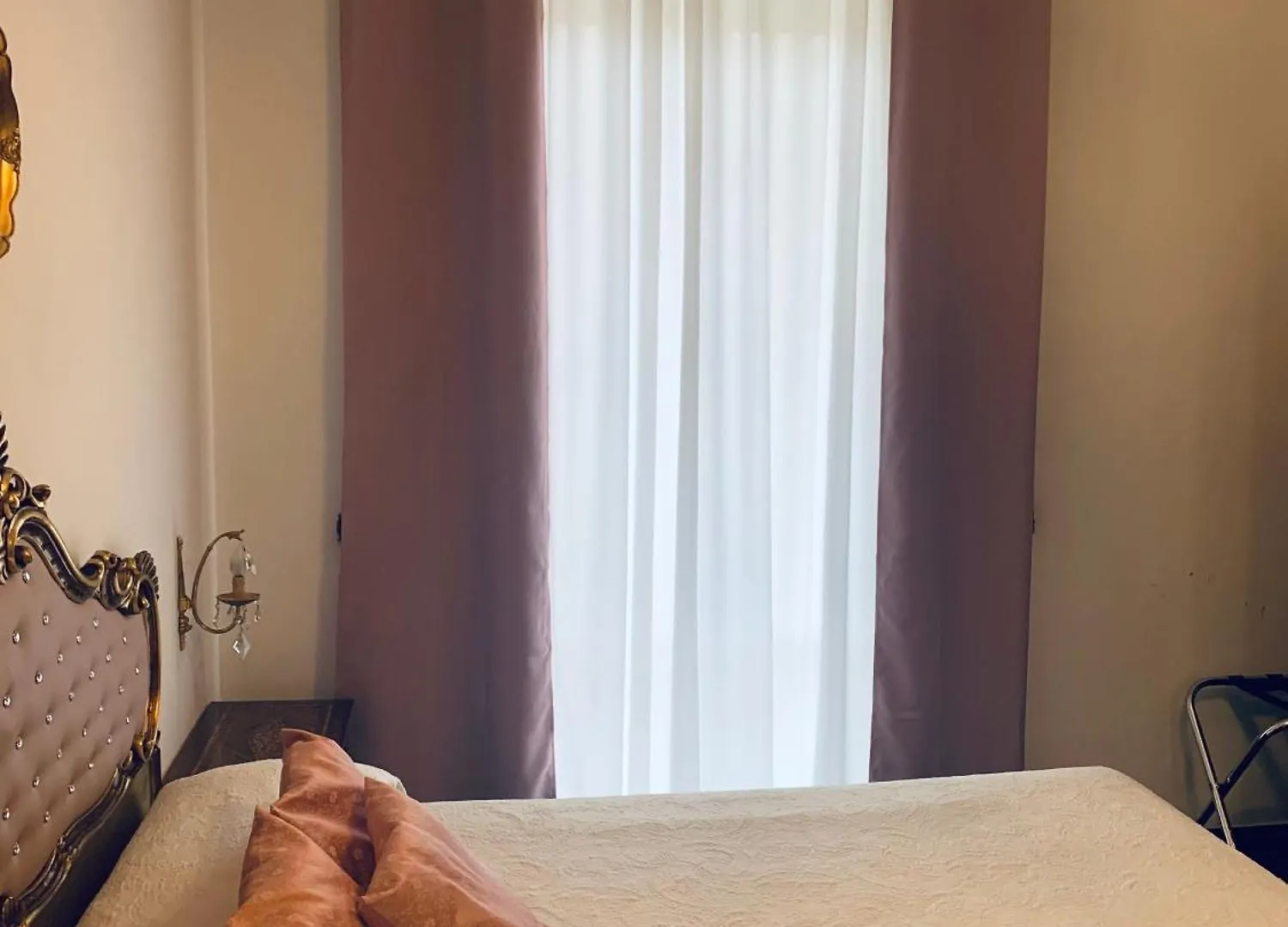 Apartment Maison Iva & Gio' Old Style Genoa Italy