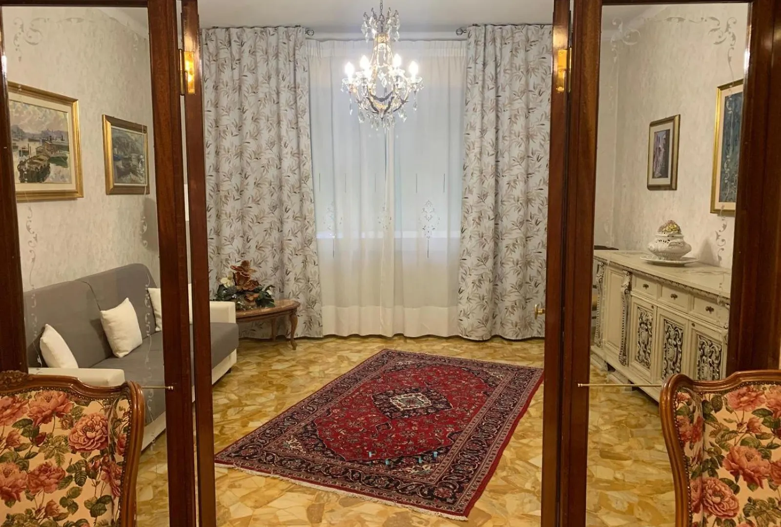 Apartment Maison Iva & Gio' Old Style Genoa